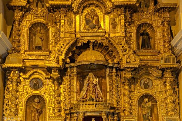 Altar de la Iglesia La Merced, Ciudad de Ayacucho