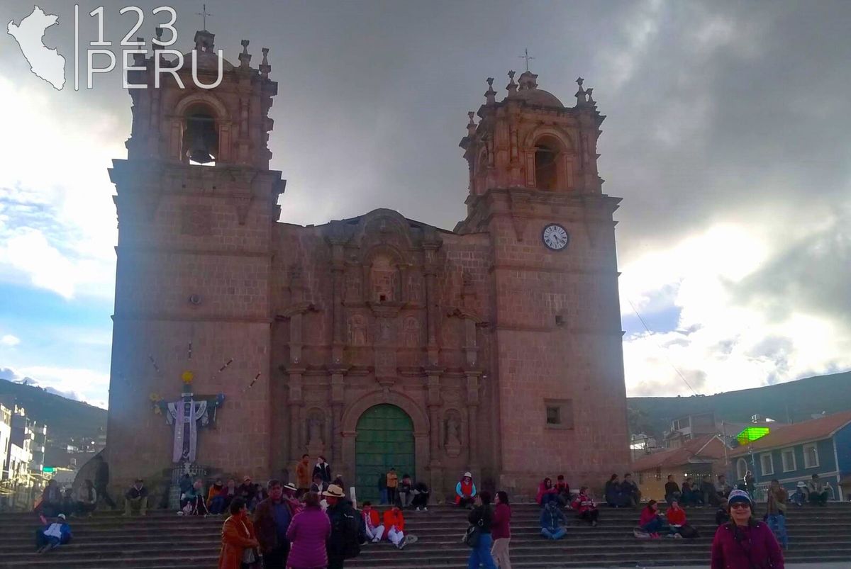 Basílica Catedral de Puno, Perú