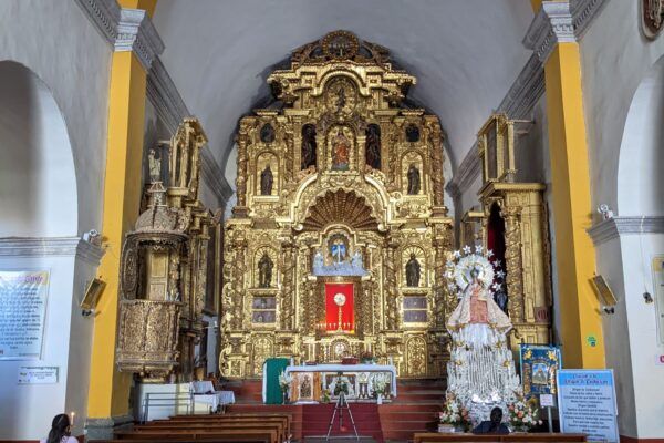 Iglesia Santa Clara de Asís, Ciudad de Ayacucho