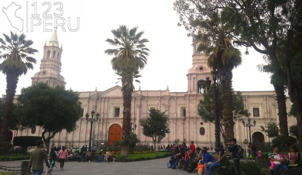 Plaza de Armas de Arequipa - Perú