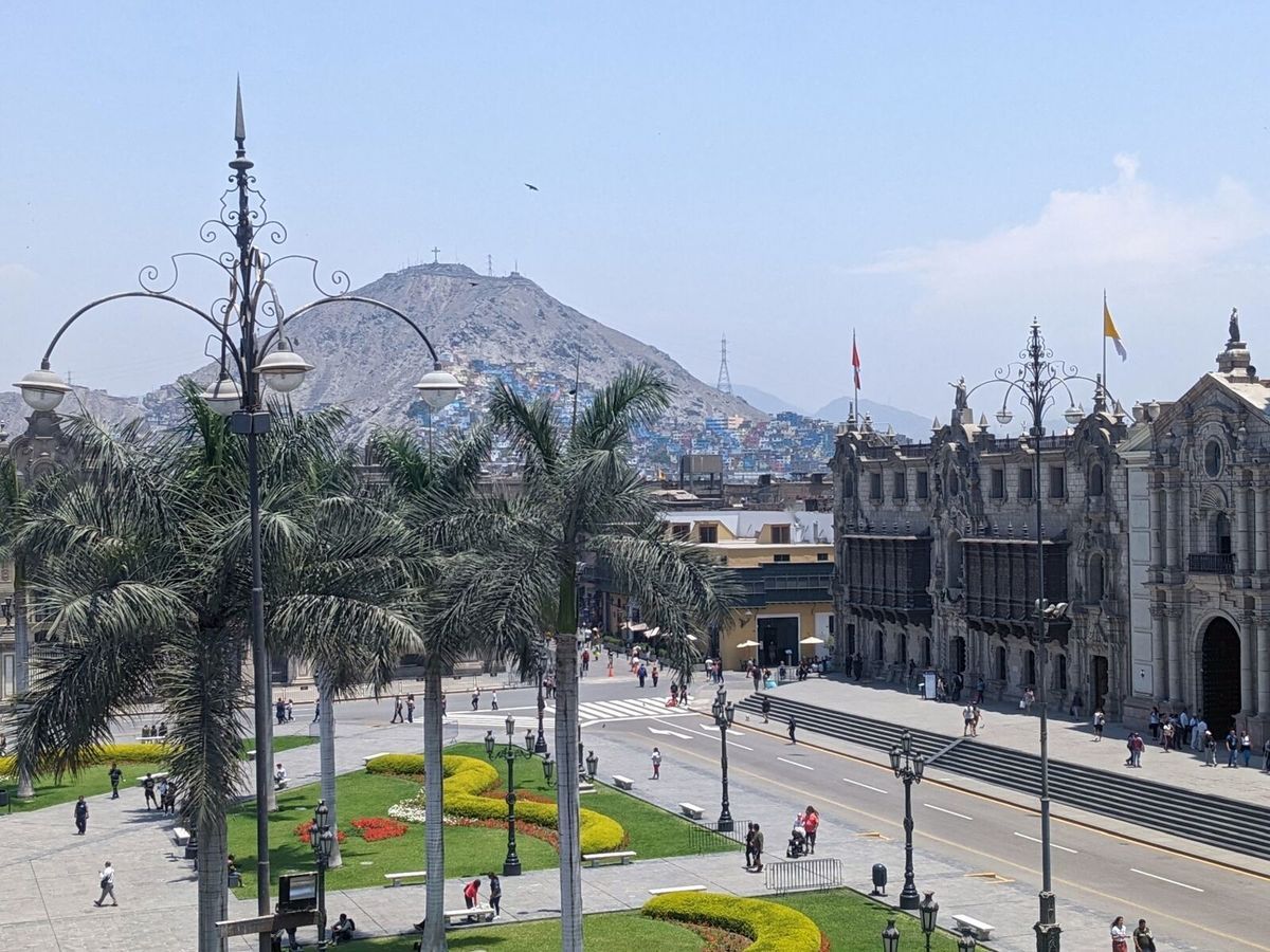 Plaza de Armas de Lima, Centro Histórico de la Ciudad de Lima - Perú