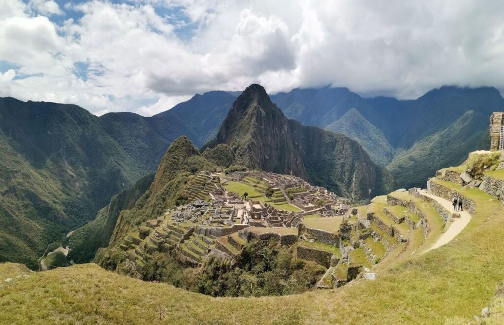 Vista desde la Montaña Machu Picchu, Ciudadela de Machu Picchu - Cusco