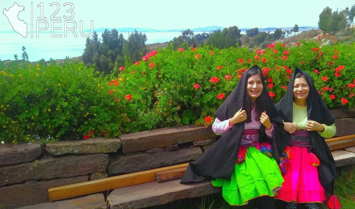Vestimenta tradicional Isla de Taquile, Lago Titicaca - Puno